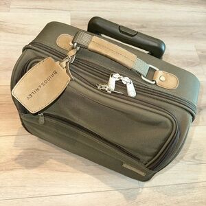 Briggs & Riley Khaki Travel Bag